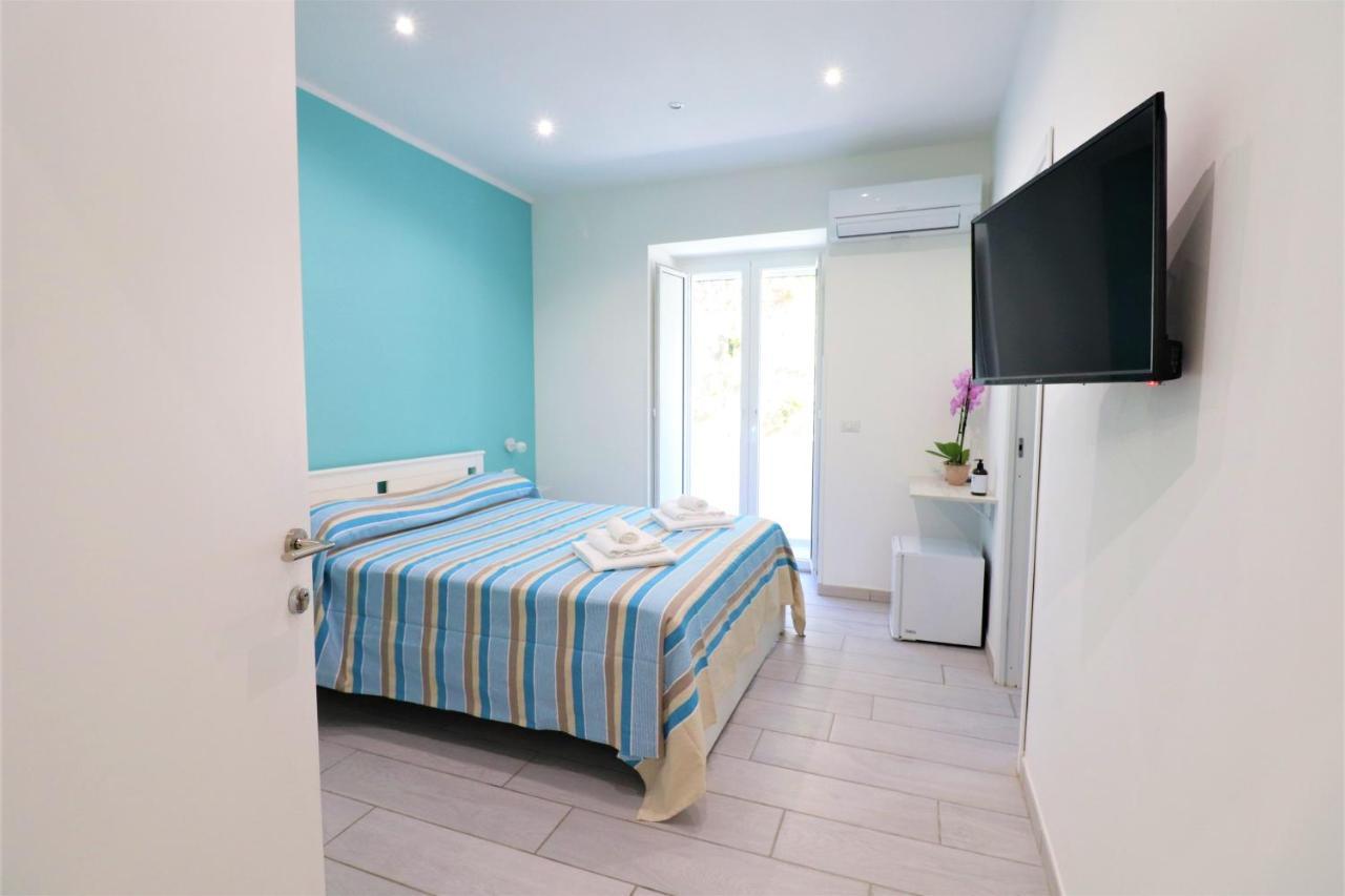 Bed&Blue Sorrento Hotel Bagian luar foto